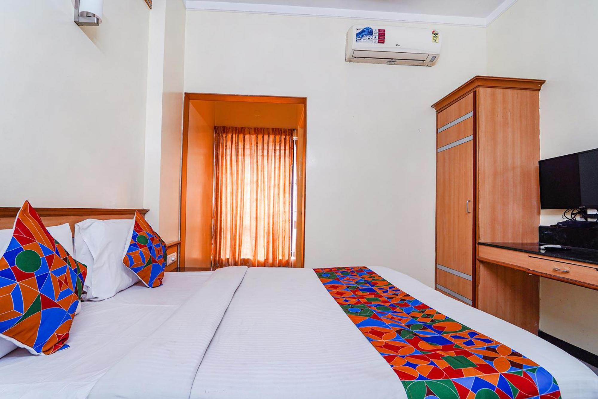 Fabhotel Ess Paradise - Nr Bus Stand Coimbatore Extérieur photo